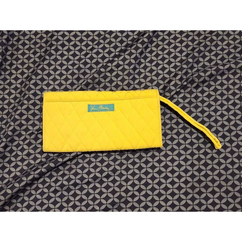 Vera Bradley CLUTCH WALLET Wristlet LIME GREEN MICROFIBER ID All In One